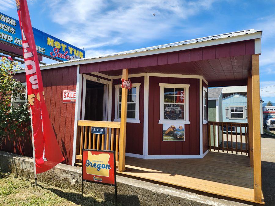 Utility Deluxe Playhouse – 12X28